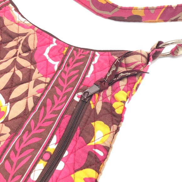 Vera Bradly Shoulder Bag - Carnaby Pattern - Picture 5 of 8